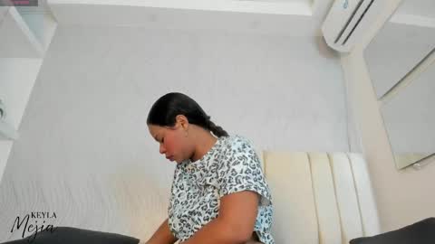 Snapshot of keyla_mejia chatting on April 2026 12:03:01 PM Keyla online show from April 2026 12:03:01 PM