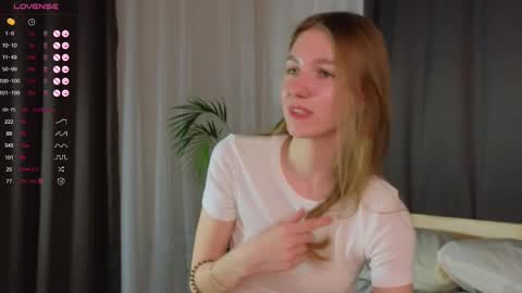 Hi Im Mary Glad to see you in my room  PVT is open online show from February 2025 03:08:01 PM