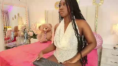 Snapshot of khalimaxwell chatting on June 2026 03:29:02 AM khalimaxwell online show from June 2026 03:29:02 AM