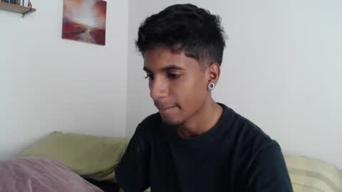 khevinlopezonig online show from December 2024 03:59:02 PM