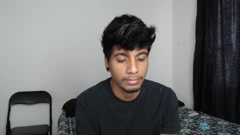 khevinlopezonig online show from November 2025 01:57:02 PM