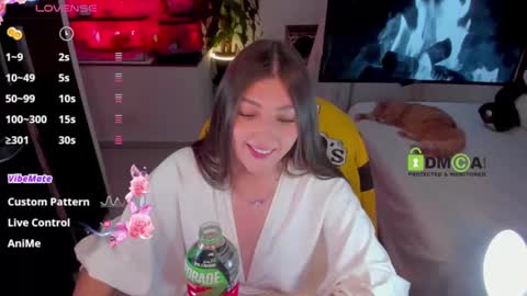 Khi.  online show from September 2025 05:00:01 AM