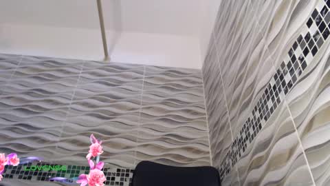 khloe33 online show from January 2026 07:11:01 PM