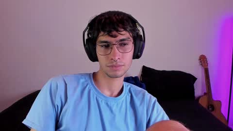 khozler_ online show from February 2025 12:28:01 PM