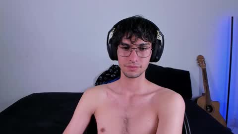 khozler_ online show from March 2025 06:27:01 AM