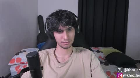 khozler_ online show from October 2025 04:16:02 AM