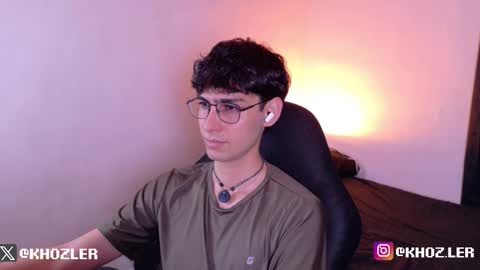 khozler_ online show from January 2026 11:21:02 PM