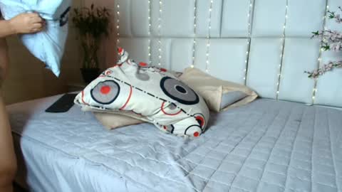    N         M online show from February 2025 05:53:02 PM