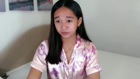 i love bella online show from October 2025 06:38:02 PM