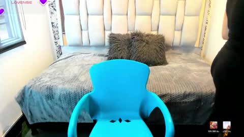Snapshot of kiara_cruz__ chatting on June 2026 08:00:01 PM kiara Cruz online show from June 2026 08:00:01 PM