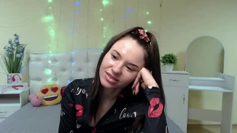 Kara online show from January 2025 10:10:01 PM