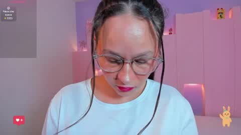 Kiara online show from April 2026 08:57:01 PM