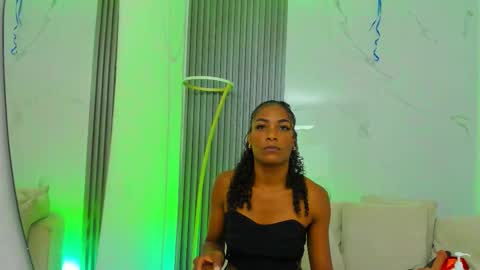 kiaratentation online show from November 2025 07:34:02 PM