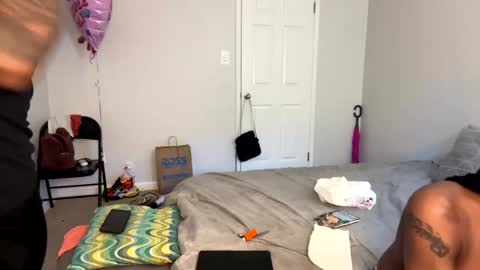 HunneysPlayRoom online show from February 2026 12:13:02 PM