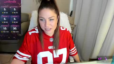 Kiera Reines online show from December 2024 11:08:01 PM