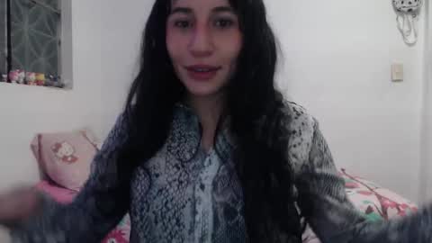 Nezumy Rey  online show from May 2026 11:01:04 PM