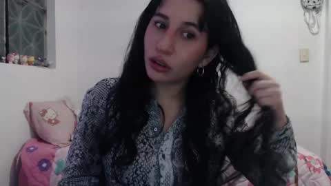 Nezumy Rey  online show from May 2026 11:56:01 PM