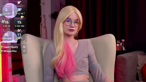 kiki_blue_eyes online show from February 2026 04:29:02 AM