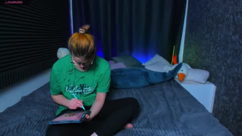 Kiki online show from February 2025 04:43:02 PM