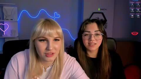 kiki_swan online show from February 2026 08:07:02 AM