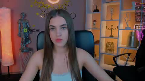 kiki_swan online show from June 2026 12:28:02 PM