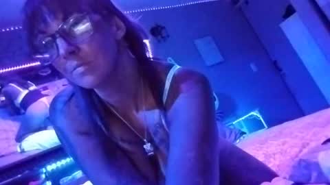 kikilovespartylights online show from September 2025 09:44:02 AM