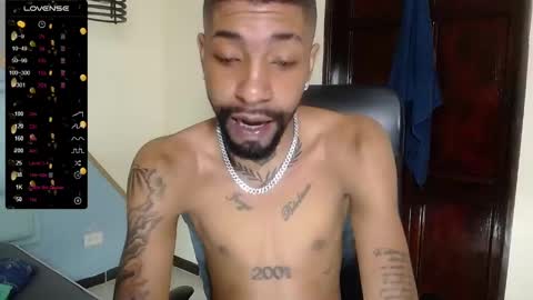 Snapshot of kilian_xx chatting on February 2025 12:02:02 PM Kilian xxx online show from February 2025 12:02:02 PM