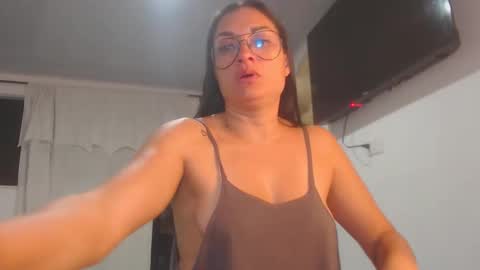 Snapshot of killey_saints chatting on February 2026 12:04:02 AM killey online show from February 2026 12:04:02 AM