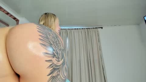 Nicole. online show from June 2026 06:01:02 PM