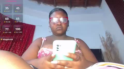 Snapshot of kim_brown2 chatting on July 2026 03:23:01 AM Kim Follow me please online show from July 2026 03:23:01 AM