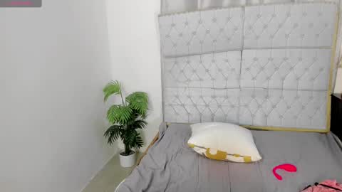 Kimmy online show from February 2025 05:54:01 PM