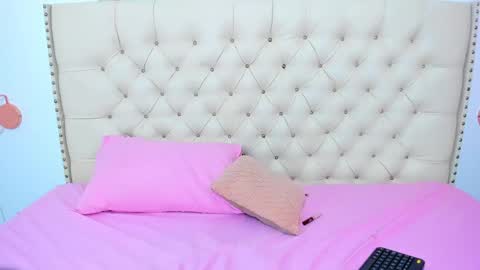 Snapshot of kim_eli chatting on December 2024 07:40:02 PM kim_eli online show from December 2024 07:40:02 PM