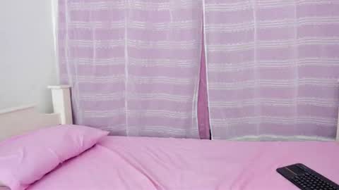 Snapshot of kim_eli chatting on February 2026 08:40:02 PM kim_eli online show from February 2026 08:40:02 PM