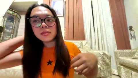 KYLIE online show from April 2026 02:33:01 PM