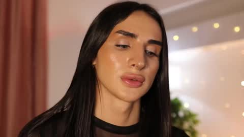 Kim Oberlin online show from February 2025 01:48:01 PM