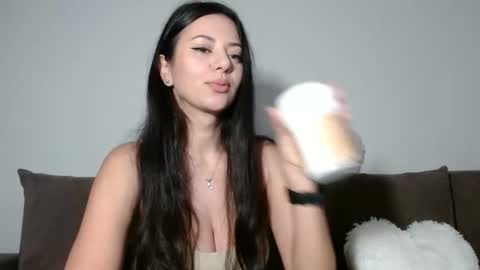 Kim online show from November 2025 05:29:01 AM