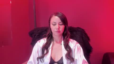 Snapshot of kimberly1fox chatting on October 2025 05:44:02 AM Kim online show from October 2025 05:44:02 AM