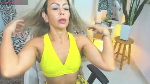 Kimberly  online show from April 2026 09:40:01 AM