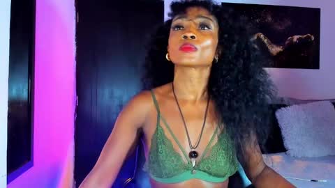 Kimberly Banks online show from January 2025 10:30:02 PM