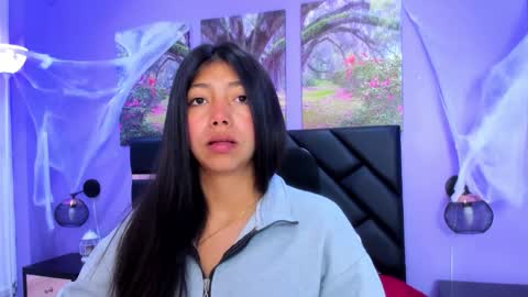 Kimberly Villalobos online show from November 2025 11:31:02 AM