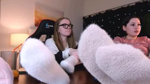 kimclarks online show from January 2026 07:11:01 PM