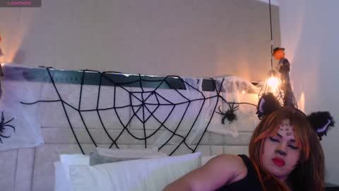 Kim cossey online show from October 2025 03:17:01 AM