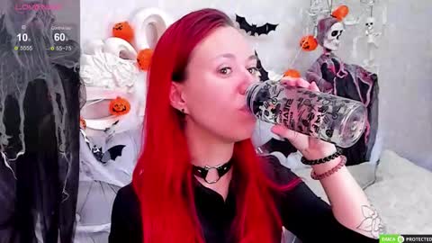 KimForman online show from October 2025 03:43:01 AM