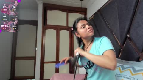 Snapshot of kimianal chatting on November 2025 02:27:02 PM Kimy online show from November 2025 02:27:02 PM