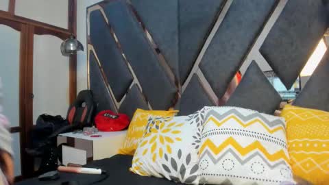 Snapshot of kimianal chatting on February 2026 03:05:02 PM Kimy online show from February 2026 03:05:02 PM