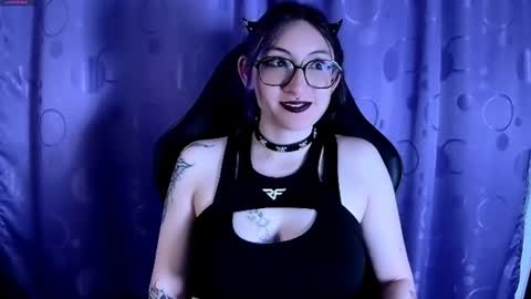 Snapshot of kimlennox_ chatting on January 2025 02:19:02 AM   online show from January 2025 02:19:02 AM