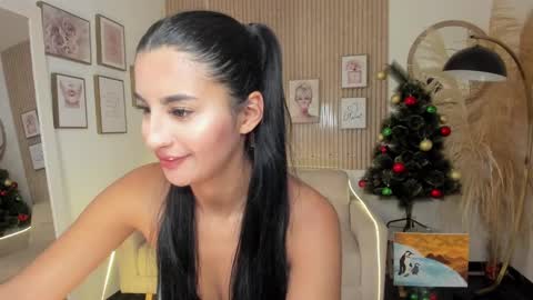 Snapshot of kimm_khalifa chatting on December 2024 09:40:02 PM Kim online show from December 2024 09:40:02 PM