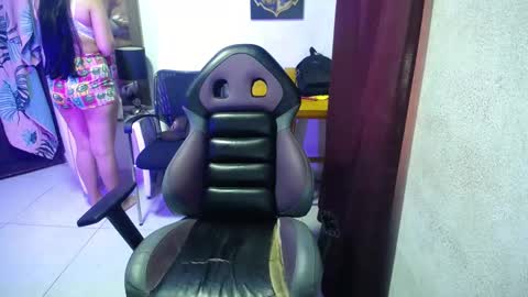 Kimma online show from December 2025 12:01:02 PM