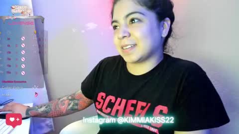 Snapshot of kimmiakiss22 chatting on December 2024 03:50:02 AM Kimmi online show from December 2024 03:50:02 AM