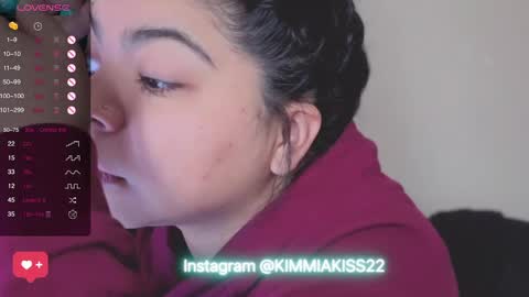Snapshot of kimmiakiss22 chatting on January 2025 08:10:02 PM Kimmi online show from January 2025 08:10:02 PM